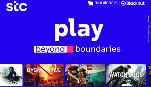 A blue banner reads "play beyond boundaries," highlighting the Blacknut STC Kuwait partnership, with various video game covers shown along the bottom.