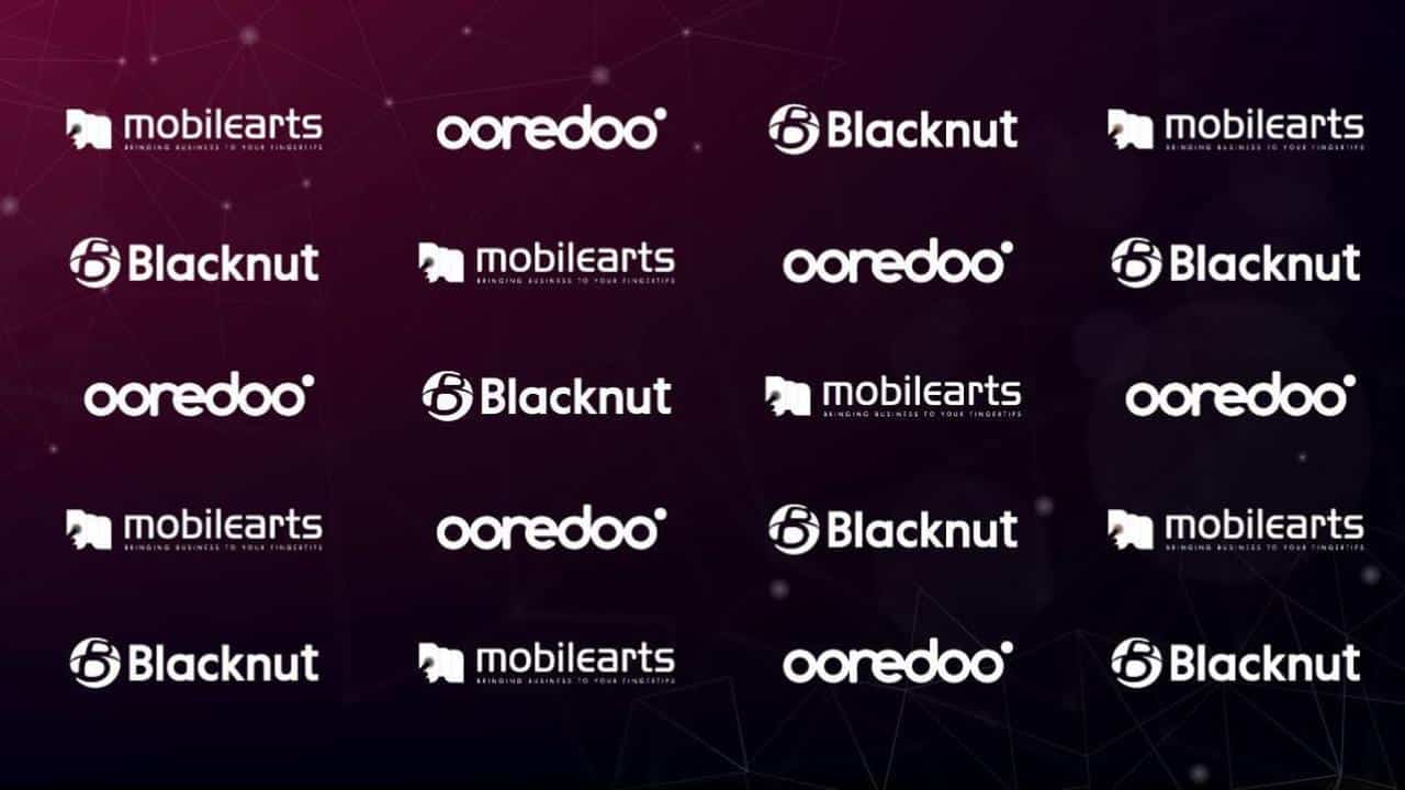A grid of repeating logos—mobilearts, Ooredoo, and Blacknut cloud gaming Algeria—set against a dark gradient background.