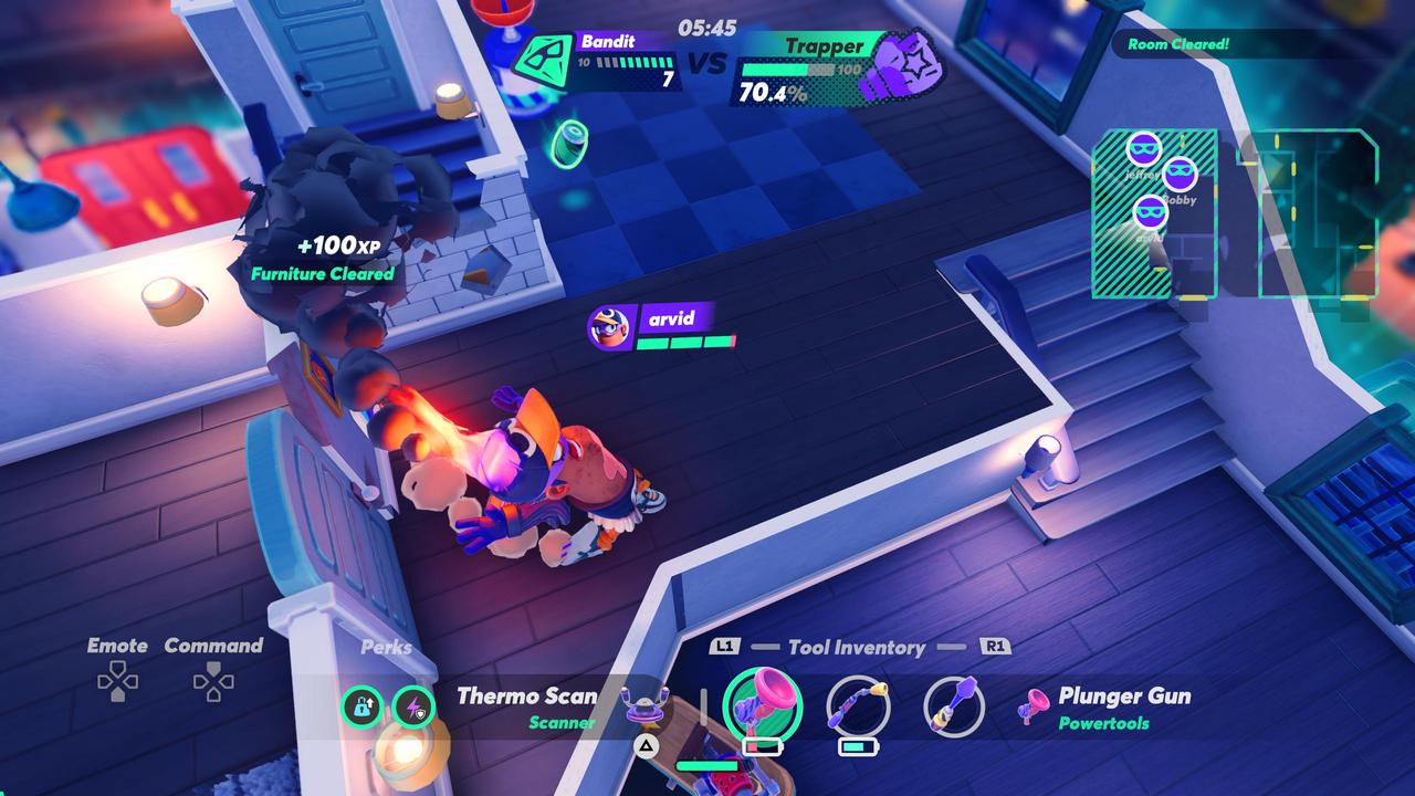 A gameplay screenshot of Bandit Trap showing the bandit's tool inventory, including the Thermo Scan and Plunger Gun.