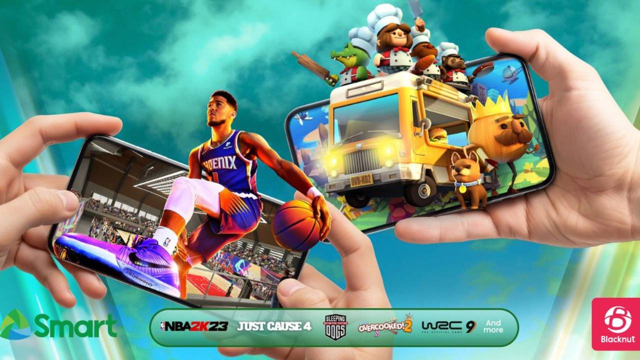 Smart and Blacknut promotional artwork showing NBA 2K23 and Overcooked! 2 streaming on smartphones in the Philippines.