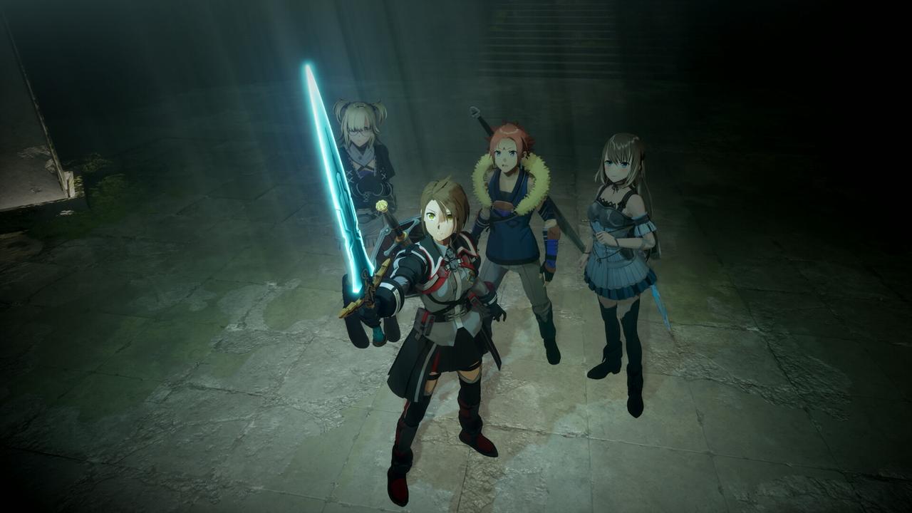 The player-created protagonist holds a glowing sword beside three companions inside an Aincrad dungeon.