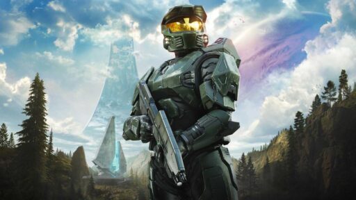 Master Chief stands in front of the Halo ring in Halo: Campaign Evolved.